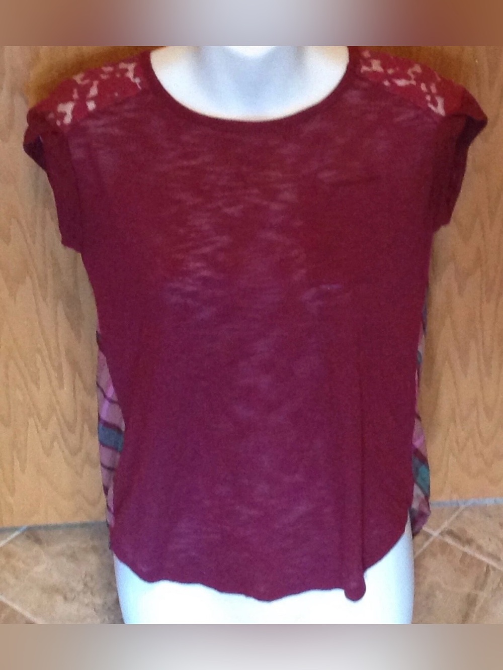 Xhilaration Top Ladies XS Maroon Lace Plaid Capped Sleeve Shirt